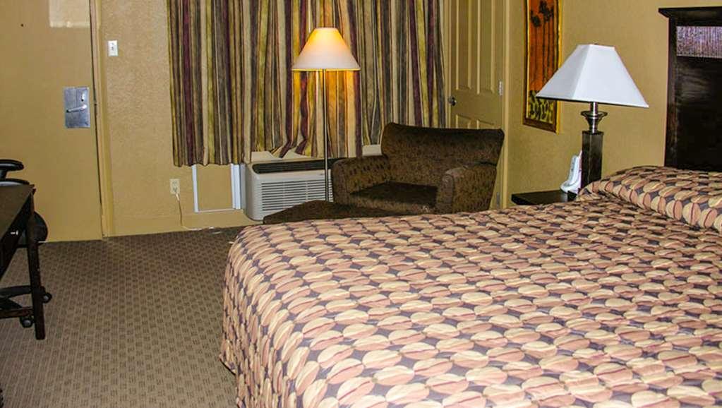 Fortune Inn & Suites Newport Rom bilde