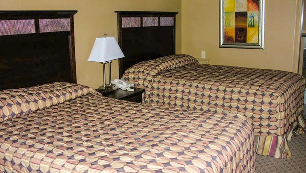 Fortune Inn & Suites Newport Rom bilde