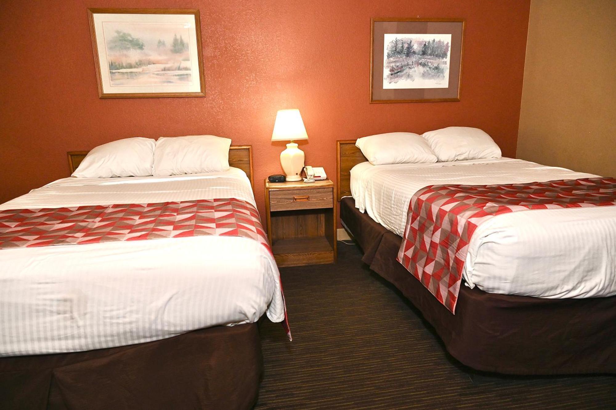 Fortune Inn & Suites Newport Eksteriør bilde